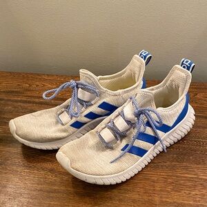 Adidas Men’s Running Shoe